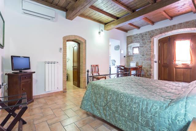 Pucci Country House Ferentillo Номер фото